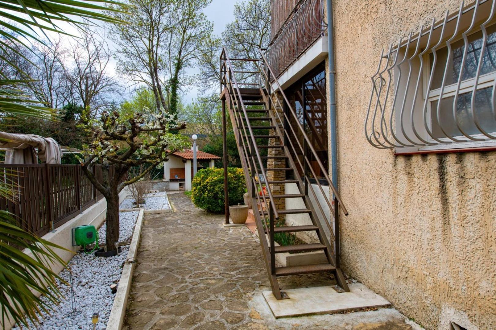 Gite Histoire De Famille Vila Aubagne Exterior foto